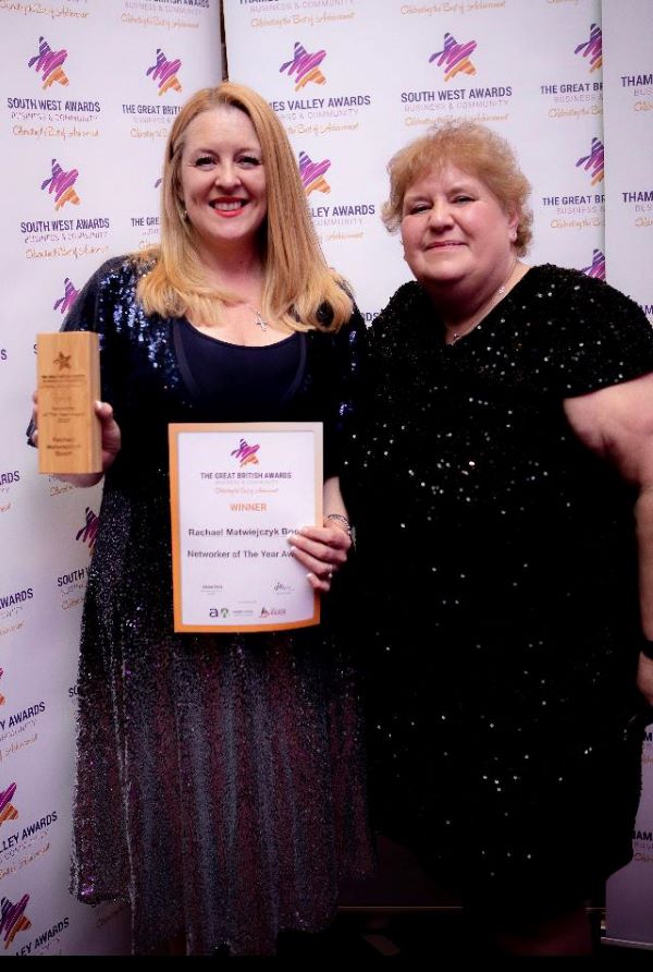 WELL KNOWN SALES & MARKETING DIRECTOR WINS NATIONAL TITLE OF NETWORKER OF THE YEAR
