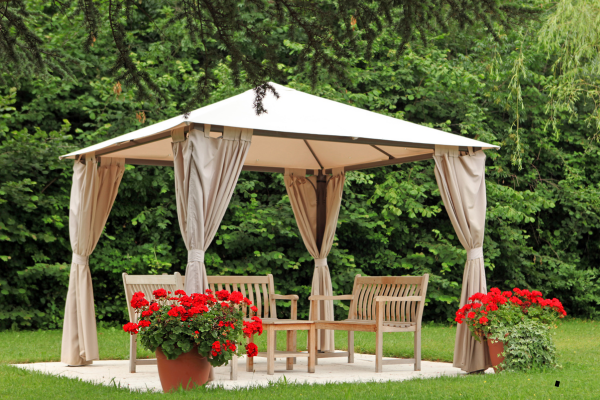 Maximise Your Outdoor Event Space with Canopies and Shelters