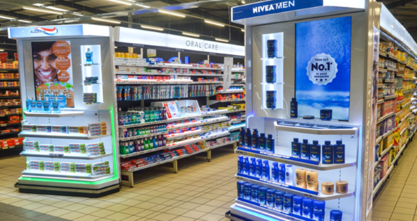 Retail of Tomorrow: Smart Fixtures and Displays for the Digital Shopper