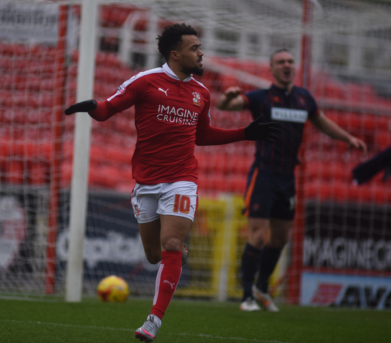 Swindon Town agree transfer of Nicky Ajose to Charlton