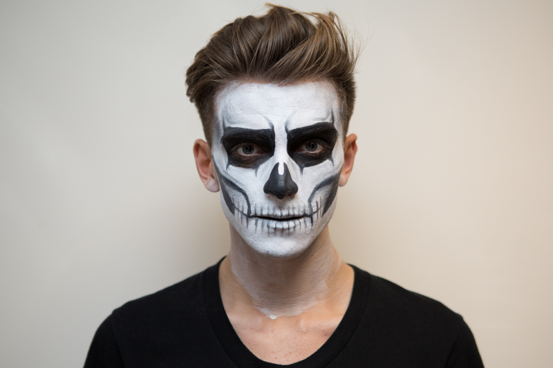 skeleton face painting men